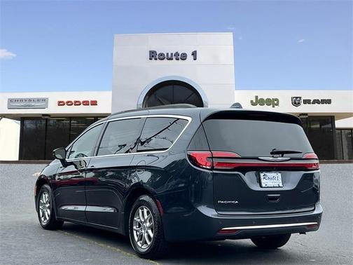 2021 Chrysler Pacifica Touring