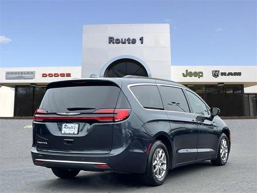 2021 Chrysler Pacifica Touring