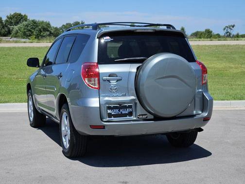 2008 Toyota RAV4 Base