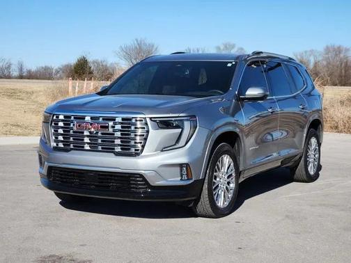 2025 GMC Acadia Denali