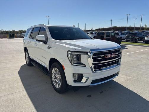 2022 GMC Yukon SLT
