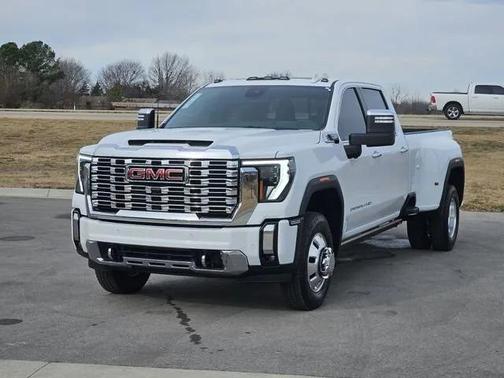 2026 GMC Sierra 3500 Denali