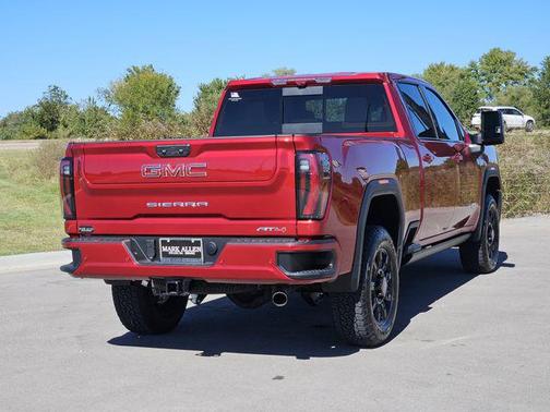 2026 GMC Sierra 2500 AT4