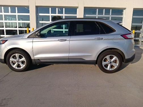 2015 Ford Edge SE