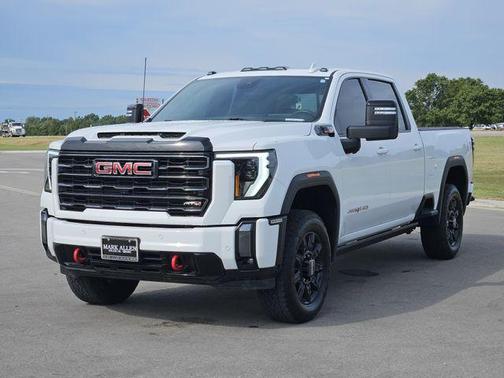 2024 GMC Sierra 2500 AT4