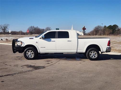 2022 RAM 2500 Laramie Mega Cab 4x4 6'4' Box