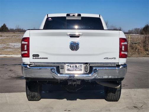 2022 RAM 2500 Laramie Mega Cab 4x4 6'4' Box