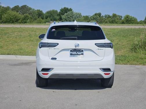 Olympic White 2022 Buick Envision FWD Avenir