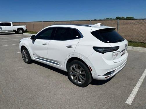 Olympic White 2022 Buick Envision FWD Avenir