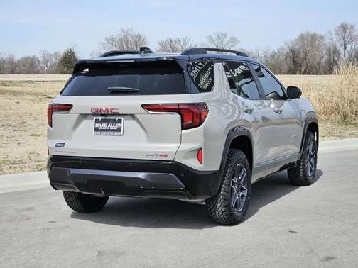2026 GMC Terrain AWD AT4