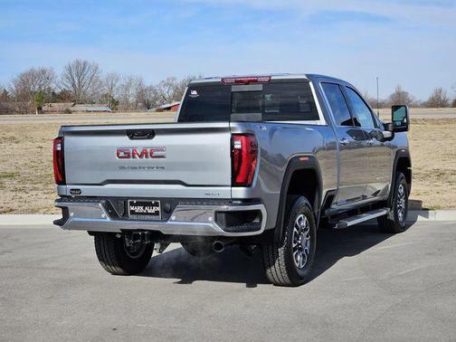 2026 GMC Sierra 2500 SLT