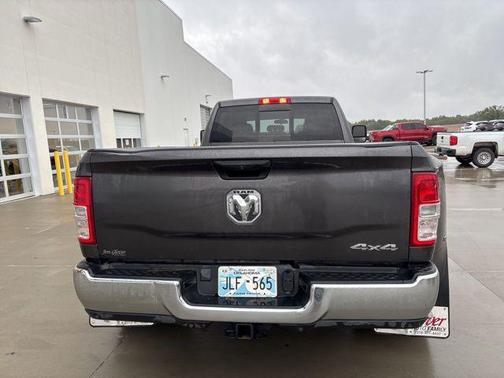 2024 RAM 3500 Tradesman Crew Cab 4x4 8' Box