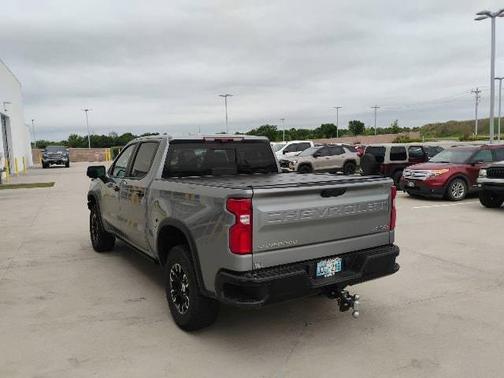 Sterling Gray Metallic 2024 Chevrolet Silverado 1500 ZR2