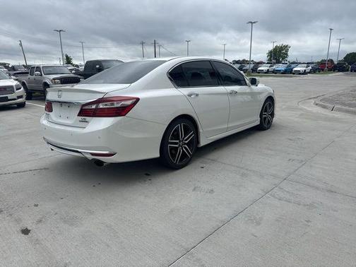 2017 Honda Accord Touring V6