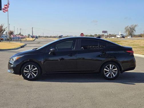 2020 Nissan Versa 1.6 SV