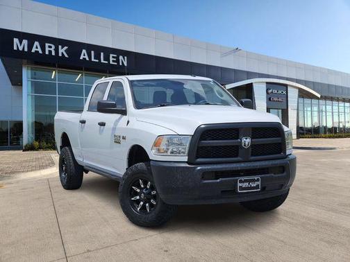 2018 RAM 2500 Tradesman Crew Cab 4x4 6'4' Box