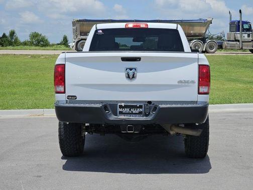 2018 RAM 2500 Tradesman Crew Cab 4x4 6'4' Box