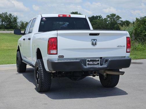 2018 RAM 2500 Tradesman Crew Cab 4x4 6'4' Box