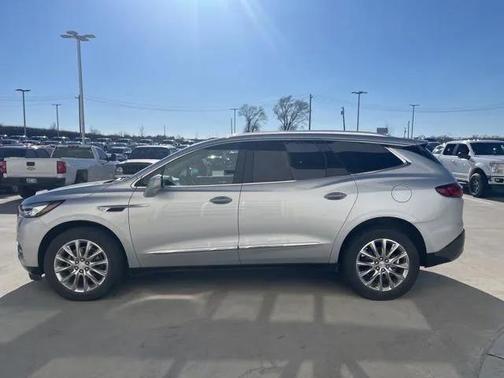 2021 Buick Enclave FWD Essence