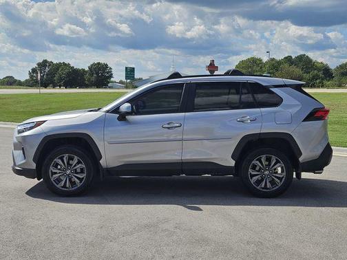 2023 Toyota RAV4 Hybrid Limited