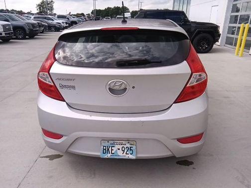 2014 Hyundai Accent SE