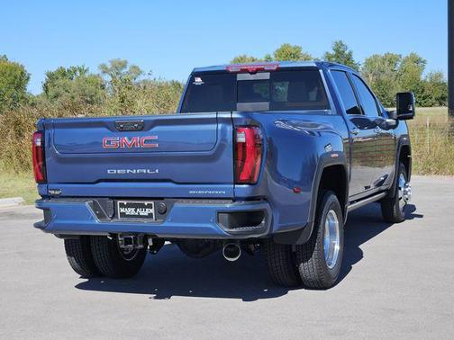2026 GMC Sierra 3500 Denali