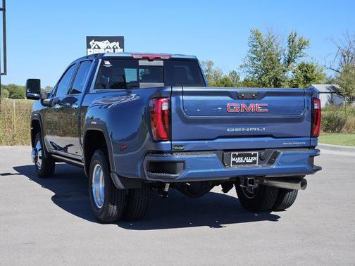 2026 GMC Sierra 3500 Denali