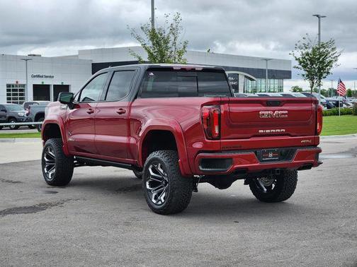 2025 GMC Sierra 1500 AT4