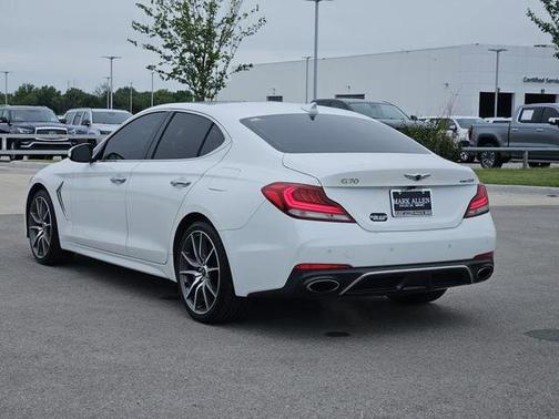 Uyuni White 2021 Genesis G70 3.3T AWD