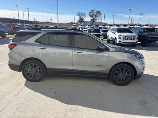 2023 Chevrolet Equinox FWD RS