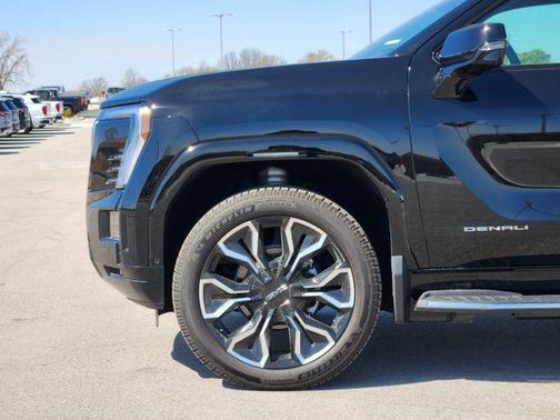2025 GMC Sierra EV Max Range Denali