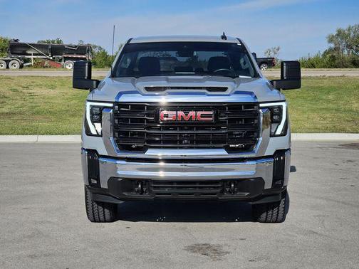 2024 GMC Sierra 2500 Base
