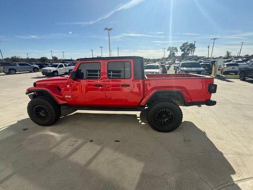 2021 Jeep Gladiator Overland
