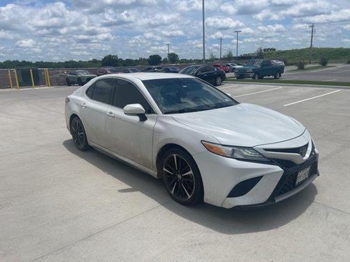 2020 Toyota Camry XSE