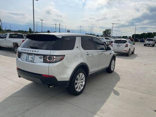 2016 Land Rover Discovery Sport SE