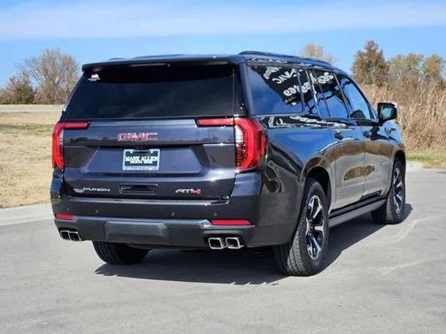 2026 GMC Yukon XL 4WD AT4