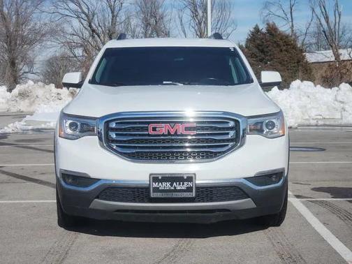 2019 GMC Acadia SLE-2