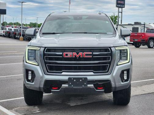2023 GMC Yukon XL 4WD AT4