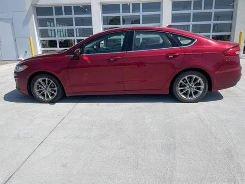 2019 Ford Fusion Hybrid SE