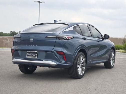 Ocean Blue Metallic 2026 Buick Envista Avenir FWD