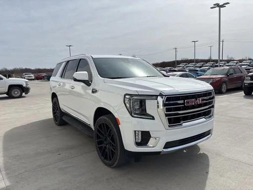 2024 GMC Yukon SLT