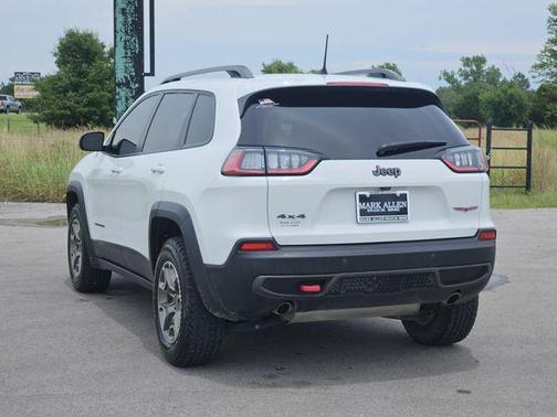 2020 Jeep Cherokee Trailhawk