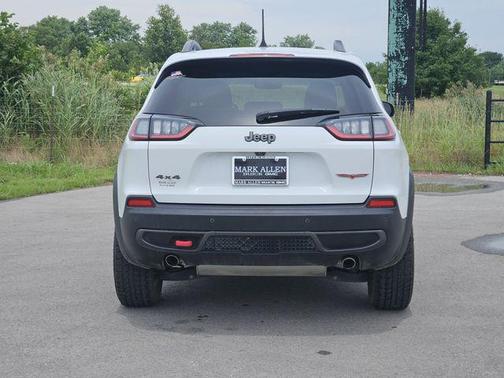 2020 Jeep Cherokee Trailhawk