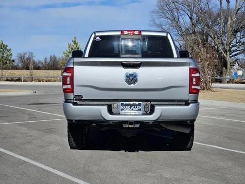 2024 RAM 2500 Laramie Crew Cab 4x4 6'4' Box