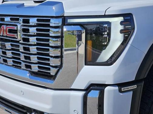 2026 GMC Sierra 2500 Denali