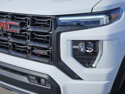 2026 GMC Canyon AT4X