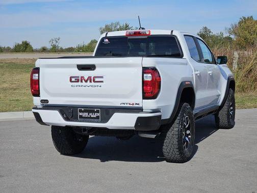 2026 GMC Canyon AT4X