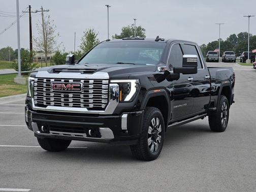 2024 GMC Sierra 2500 Denali