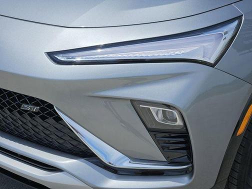 2025 Buick Envista Sport Touring FWD
