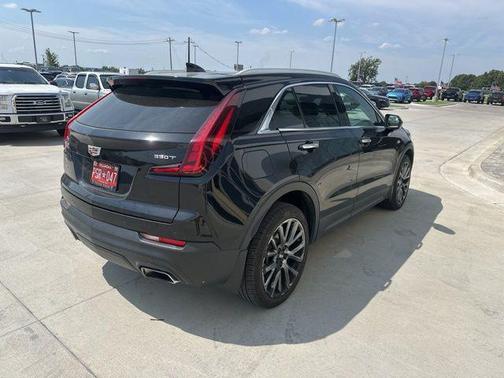 2020 Cadillac XT4 Luxury